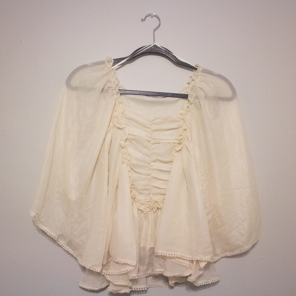 Romeo & Juliet Batwing Layered Blouse